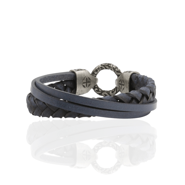 Pulseira em aço e pele.